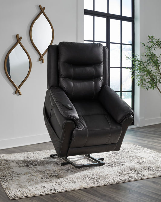 Emris Recliner