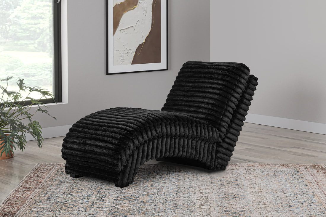 Lira Chaise