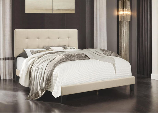 950 Platform Bed