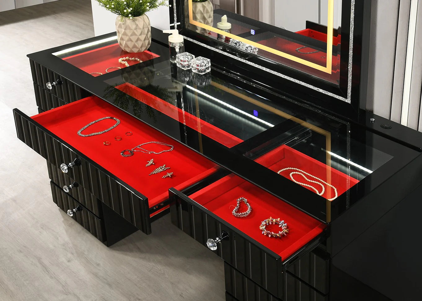 Gloria Smart Vanity