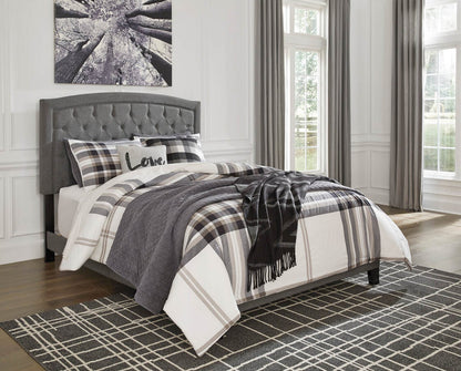 Emilia Platform Bed