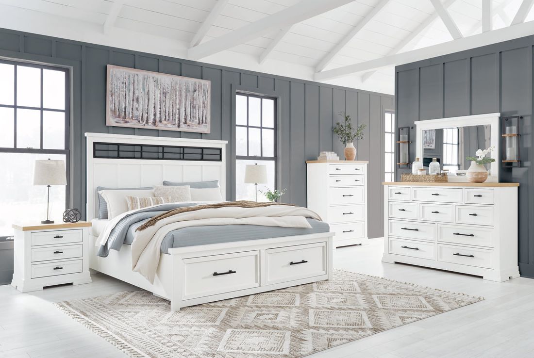 Judith Bedroom Set