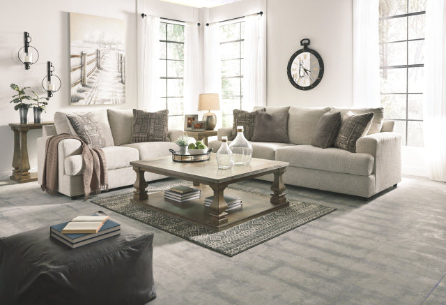 951-04 Oversized Sofa & Loveseat Set